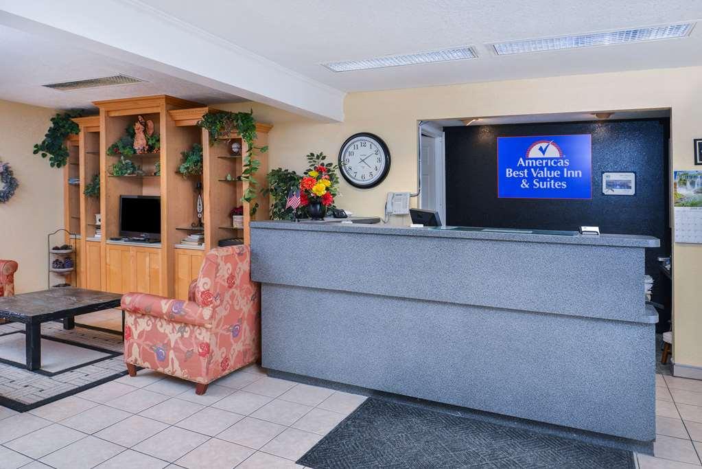 Americas Best Value Inn&Suites - Bluffton Interior foto